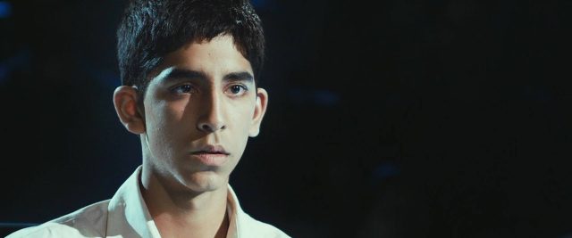 image slumdog millionaire disney fox