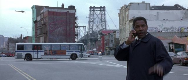 Denzel Washington Annette Bening et Bruce Willis dans Couvre-feu The siege 1998