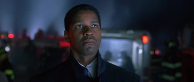 Denzel Washington Annette Bening et Bruce Willis dans Couvre-feu The siege 1998