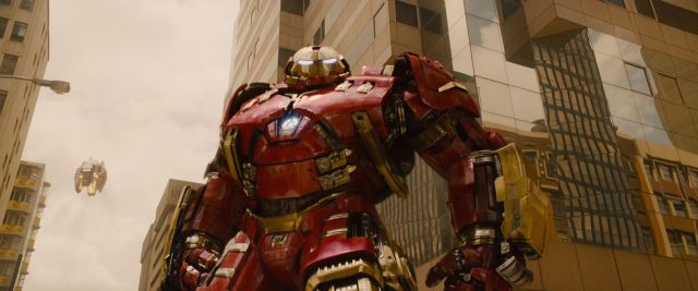 Avengers : l'ère d'Ultron. 5 Robert Downey Jr. et Chris Evans dans Avengers : l'ère d'Ultron 2015