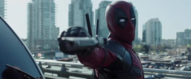 Deadpool. 3 Ryan Reynolds et Morena Baccarin dans Deadpool 2016