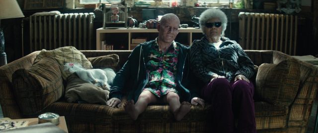 Deadpool 2 - Photos et affiches. 46 image deadpool 2 disney marvel
