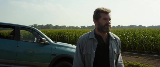Logan - Photos et affiches. 13 Hugh Jackman Patrick Stewart et Dafne Keen dans Logan 2017
