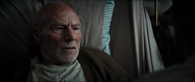 Logan. 5 Hugh Jackman Patrick Stewart et Dafne Keen dans Logan 2017