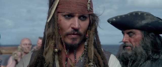 Pirates des Caraïbes : la fontaine de Jouvence - Photos et affiches. 28 Johnny Depp Penelope Cruz et Ian McShane dans Pirates des Caraïbes : la fontaine de Jouvence 2011