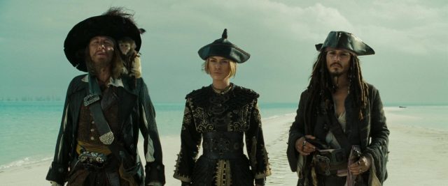 Pirates des Caraïbes : jusqu'au bout du monde. 3 Johnny Depp Orlando Bloom et Keira Knightley dans Pirates des Caraïbes : jusqu'au bout du monde 2007
