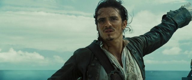 Pirates des Caraïbes : le secret du coffre maudit - Photos et affiches. 32 Johnny Depp Orlando Bloom et Keira Knightley dans Pirates des Caraïbes : le secret du coffre maudit 2006