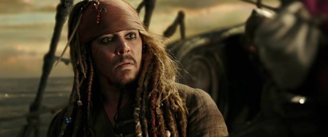Pirates des Caraïbes : la vengeance de Salazar - Photos et affiches. 32 Johnny Depp Javier Bardem et Geoffrey Rush dans Pirates des Caraïbes : la vengeance de Salazar 2017