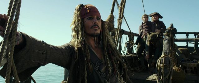 Pirates des Caraïbes : la vengeance de Salazar. 7 Johnny Depp Javier Bardem et Geoffrey Rush dans Pirates des Caraïbes : la vengeance de Salazar 2017