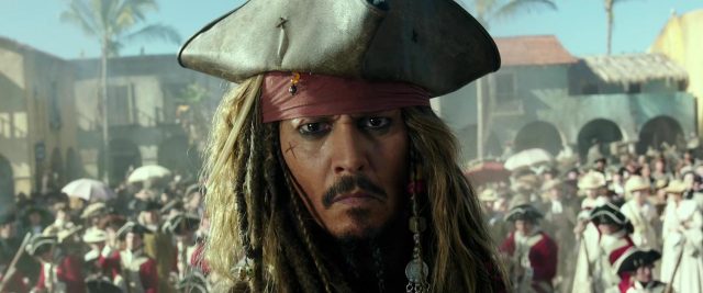 Pirates des Caraïbes : la vengeance de Salazar. 4 Johnny Depp Javier Bardem et Geoffrey Rush dans Pirates des Caraïbes : la vengeance de Salazar 2017