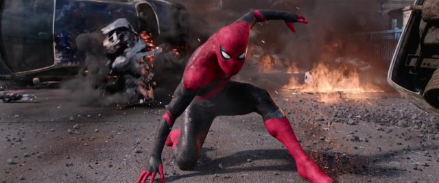 Spider-Man : Far from home. 6 Tom Holland Zendaya et Jake Gyllenhaal dans Spider-Man : Far from home 2019