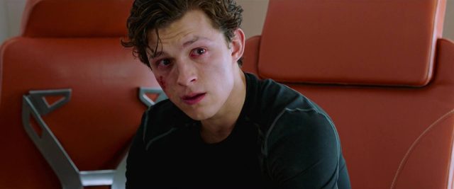 Spider-Man : Far from home. 9 Tom Holland Zendaya et Jake Gyllenhaal dans Spider-Man : Far from home 2019