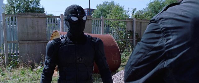 Spider-Man : Far from home. 4 Tom Holland Zendaya et Jake Gyllenhaal dans Spider-Man : Far from home 2019