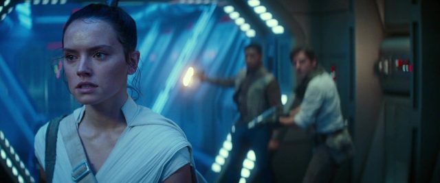 Daisy Ridley Adam Driver et Oscar Isaac dans Star Wars L'ascension de Skywalker Rise 2019