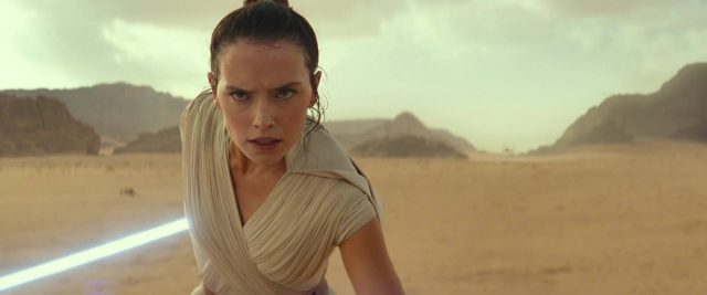 Daisy Ridley Adam Driver et Oscar Isaac dans Star Wars L'ascension de Skywalker Rise 2019