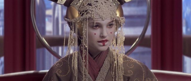 Star Wars : Episode I - La menace fantôme - Photos et affiches. 45 Liam Neeson Ewan McGregor et Nathalie Portman dans Star Wars La menace fantôme Phantom 1999