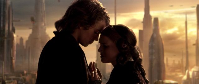 Star Wars : Episode III - La revanche des Sith - Photos et affiches. 42 Hayden Christensen Ewan McGregor et Nathalie Portman dans Star Wars La revanche des Sith Revenge 2005