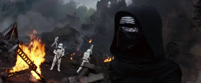 Daisy Ridley Adam Driver et Oscar Isaac dans Star Wars Le réveil de la force Awakens 2015