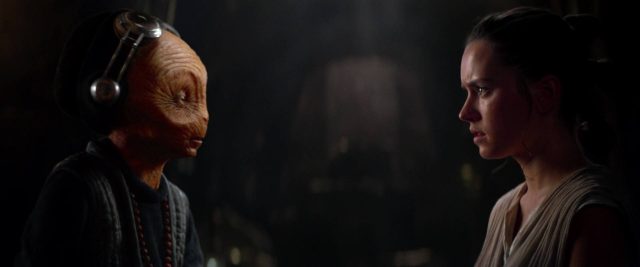 Daisy Ridley Adam Driver et Oscar Isaac dans Star Wars Le réveil de la force Awakens 2015