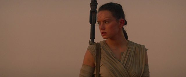 Daisy Ridley Adam Driver et Oscar Isaac dans Star Wars Le réveil de la force Awakens 2015