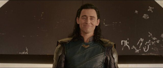 Thor : Ragnarok. 6 Chris Hemsworth et Tom Hiddleston dans Thor : Ragnarok 2017