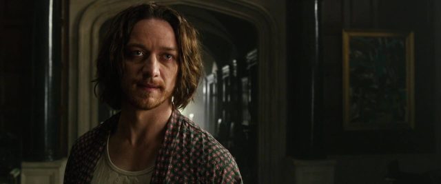 X-Men : days of future past - Photos et affiches. 39 Hugh Jackman James McAvoy Michael Fassbender et Jennifer Lawrence dans X-Men : days of future past 2014
