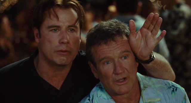 Les 2 font la père. 13 John Travolta et Robin Williams dans Les 2 font la père Old Dogs 2009