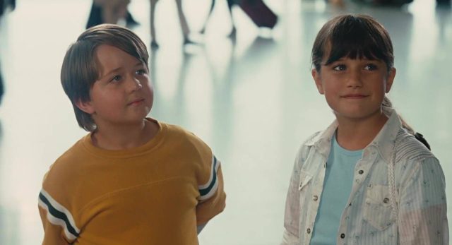 Les 2 font la père. 17 John Travolta et Robin Williams dans Les 2 font la père Old Dogs 2009