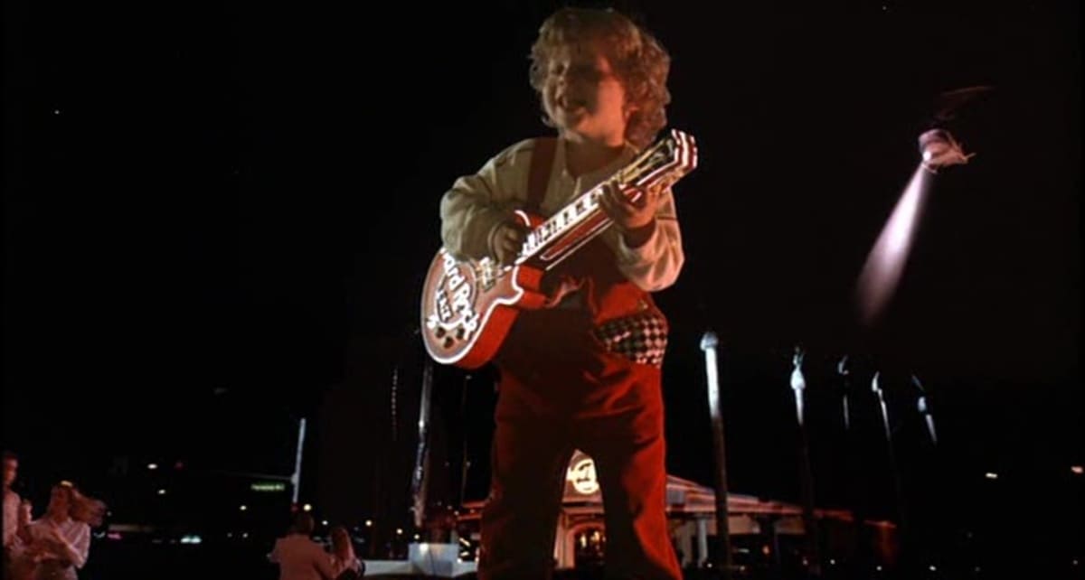 image cherie agrandi bebe blew up kid