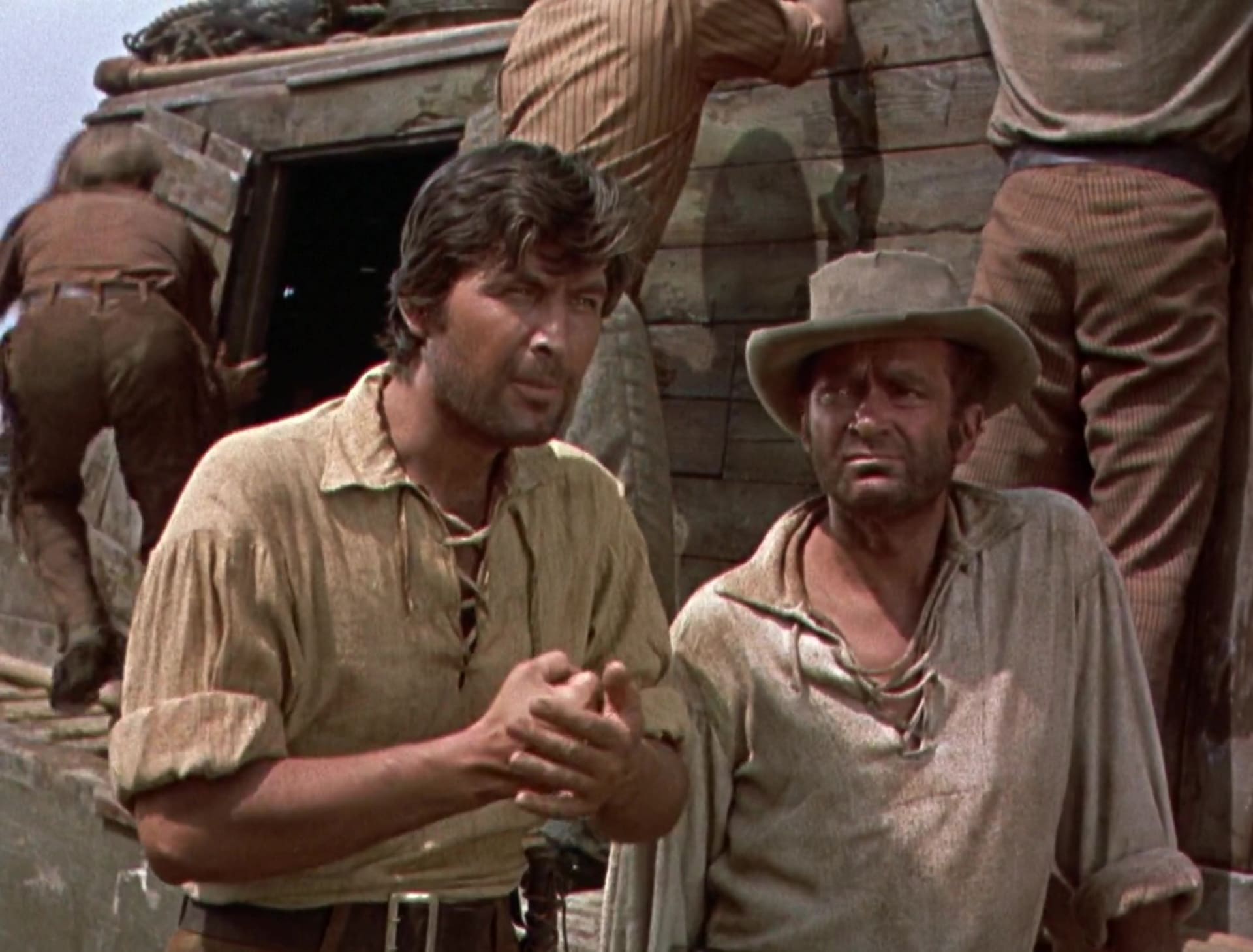 Fess Parker dans Davy Crockett et les pirates de la rivière 1956