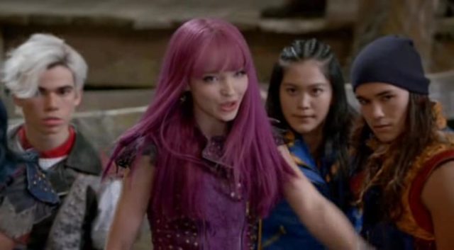 Descendants 2 - Photos et affiches. 17 image descendants 2