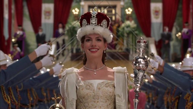 Anne Hathaway Julie Andrews et Chris Pine dans Un mariage de princesse Princess Diaries 2 : Royal Engagement 2004