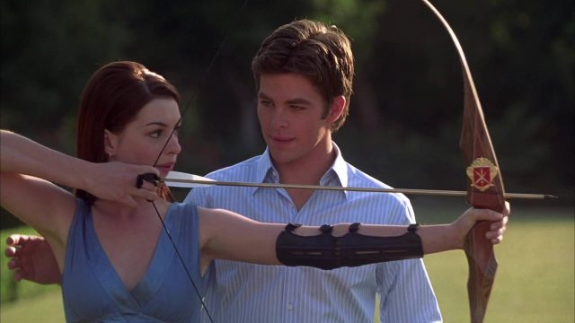 Anne Hathaway Julie Andrews et Chris Pine dans Un mariage de princesse Princess Diaries 2 : Royal Engagement 2004