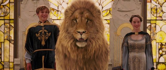 Le Monde de Narnia : le lion, la sorcière blanche et l'armoire magique - Photos et affiches. 27 image monde narnia lion armoire sorcière blanche wardrobe witch