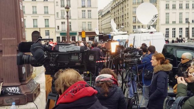 image notre dame epreuve feu agains inferno disney nat geo