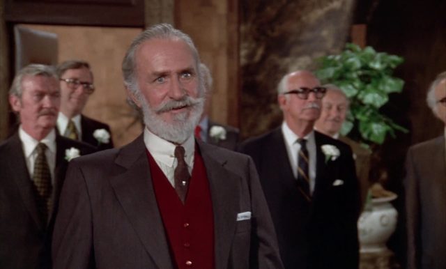Le nouvel amour de Coccinelle. 6 Helen Hayes et Ken Berry dans Le nouvel amour de Coccinelle Herbie Rides Again 1975