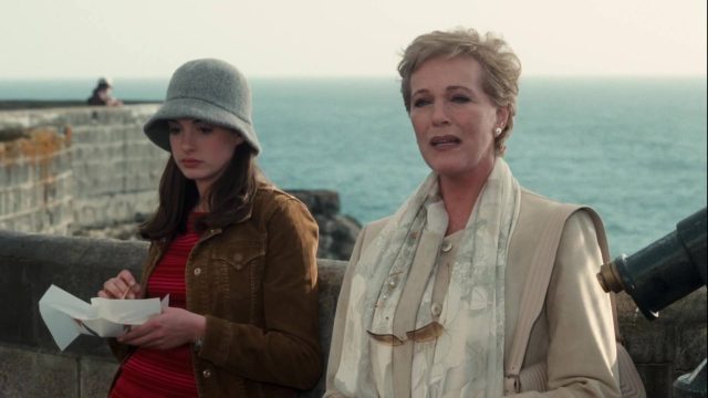 Anne Hathaway et Julie Andrews dans Princesse malgré elle Princess Diaries 2001