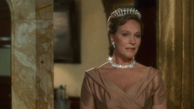 Anne Hathaway et Julie Andrews dans Princesse malgré elle Princess Diaries 2001