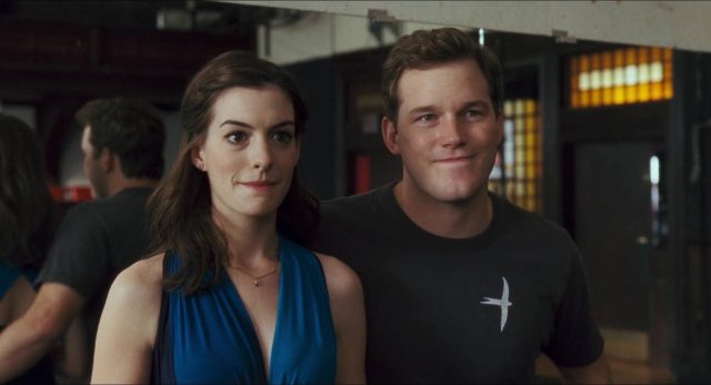 Anne Hathaway et Kate Hudson dans Meilleures ennemies Bride wars 2009