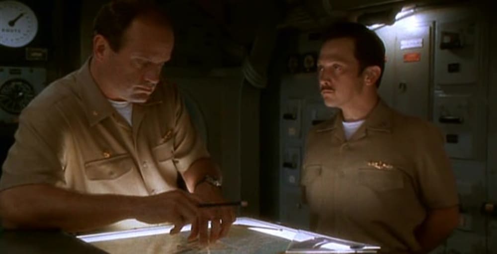 image commandant sauver navy touche periscope down disney fox