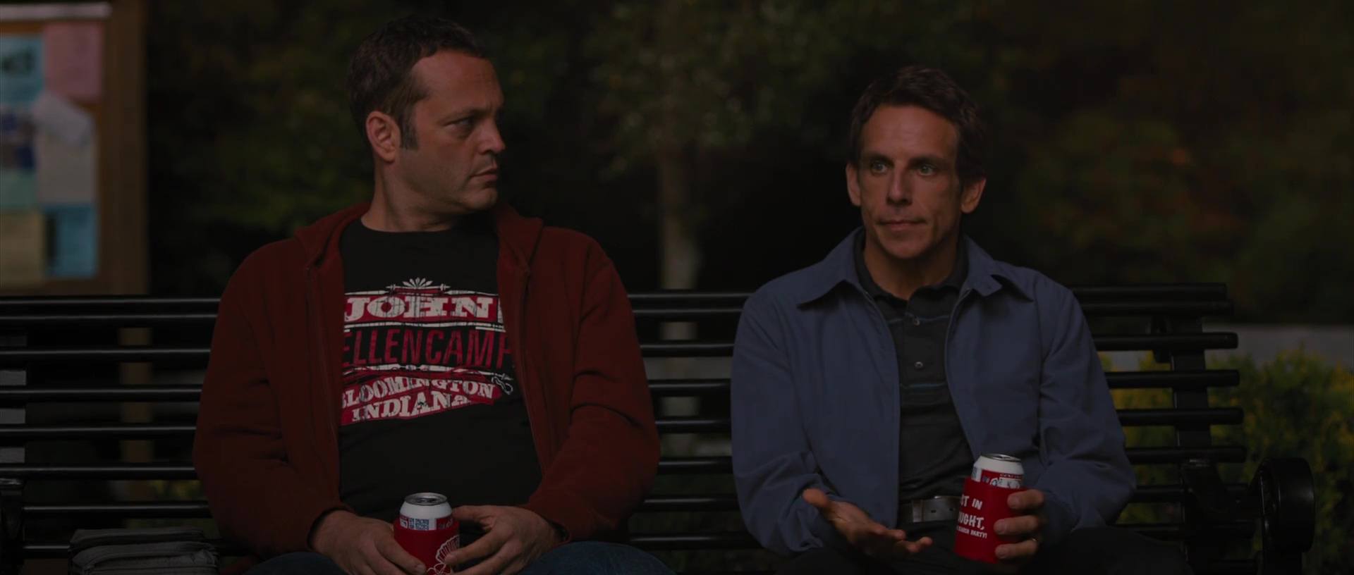 image voisins troisième the watch neighborhood disney fox