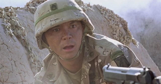 À l'épreuve du feu. 22 Denzel Washington et Meg Ryan dans À l’épreuve du feu Courage Under Fire 1996