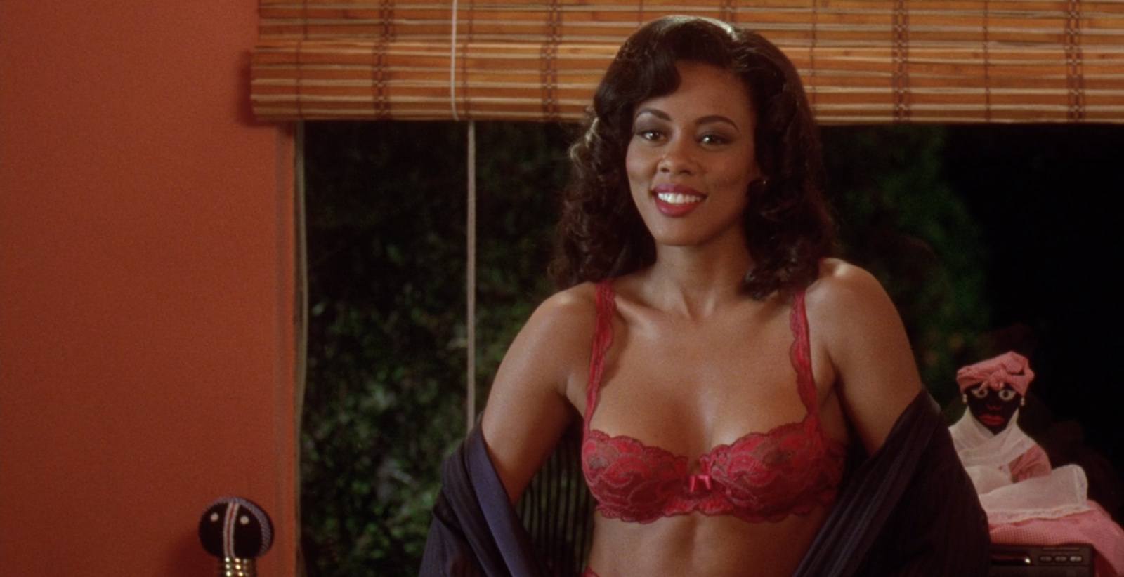 Où sont les hommes ? - Photos et affiches. 9 Whitney Houston et Angela Bassett dans Où sont les hommes ? Waiting to Exhale 1995