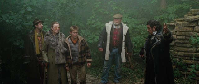 Les portes du temps. 4 Alexander Ludwig et Christopher Eccleston dans Les portes du temps Seeker: The Dark Is Rising 2007