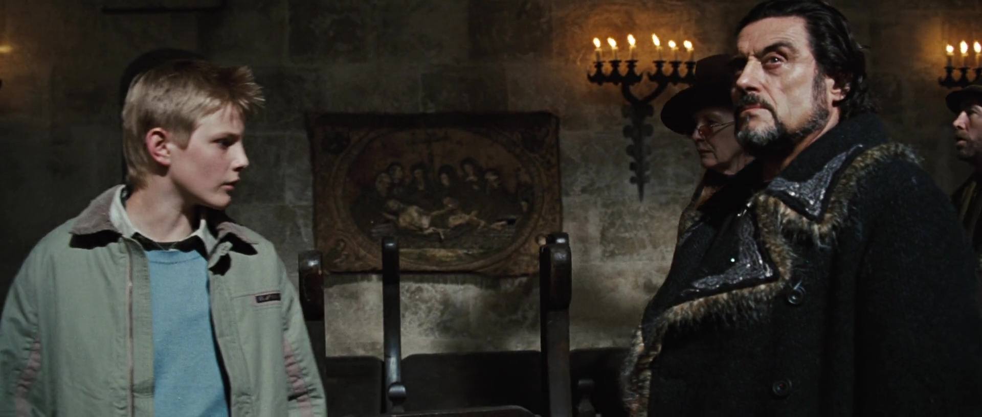 Les portes du temps - Photos et affiches. 17 image porte temps seeker dark rising disney fox