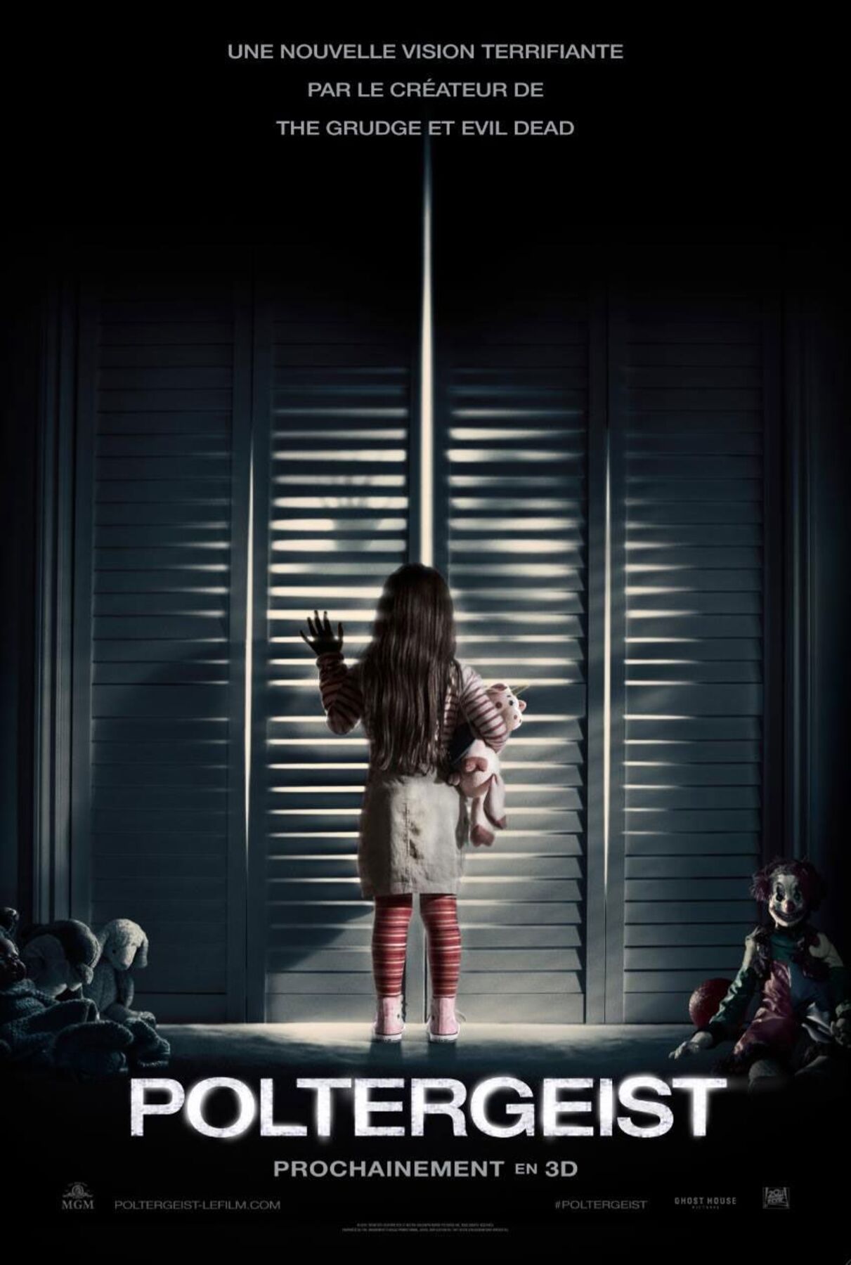 Poltergeist (2015) - Photos et affiches. 1 Affiche Poster de Poltergeist avec Sam Rockwell et Rosemarie DeWitt 2015