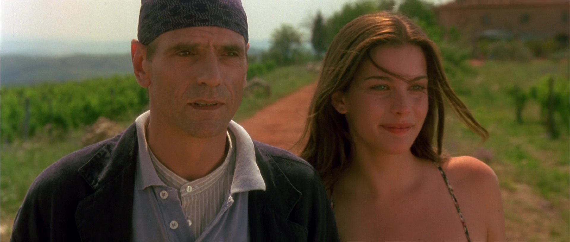 Liv Tyler et Jeremy Irons dans Beauté volée Stealing 1996