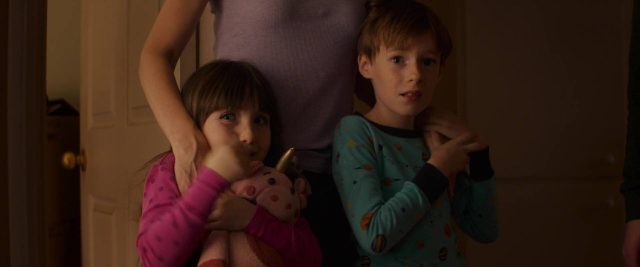 Poltergeist (2015) - Photos et affiches. 9 image poltergeist disney fox