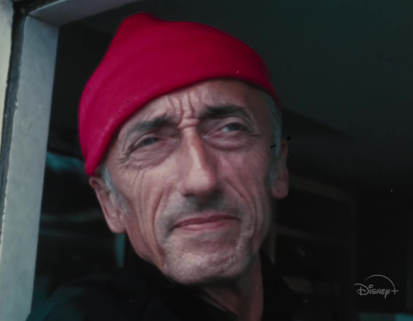 image cousteau becoming homme legende disney nat geo