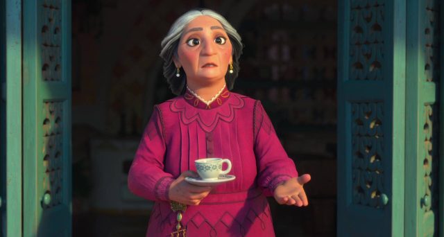 Alma Madrigal - Personnage - Encanto. 7 alma abuela madrigal personnage character encanto